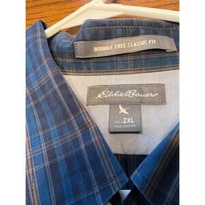 Van Heusen Men's 2XL blue plaid casual button down shirt